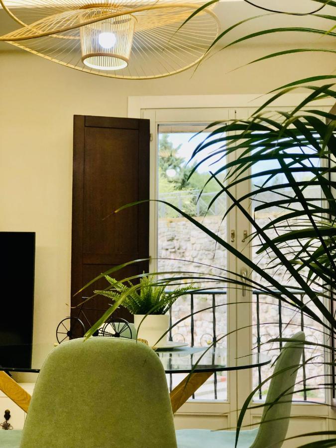 El Capricho Del Arco_Apartamentos Burgos Catedral Zewnętrze zdjęcie